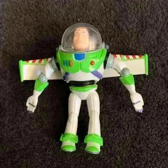 Vintage Toy Story Buzz Lightyear and Sheriff Woody Figurines - Picture 3 of 4